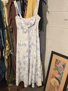 Floral dress NWOT